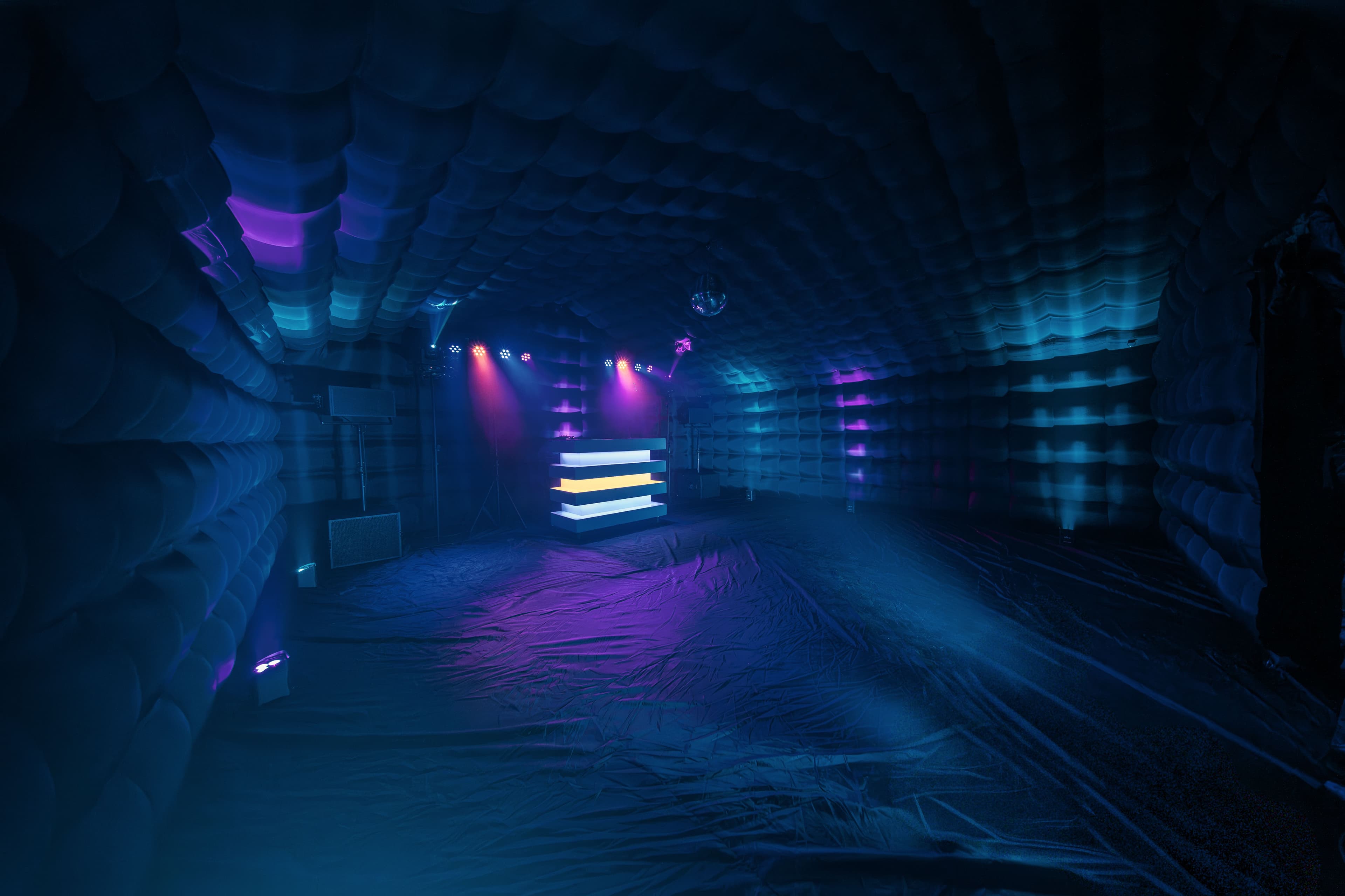header-main-image